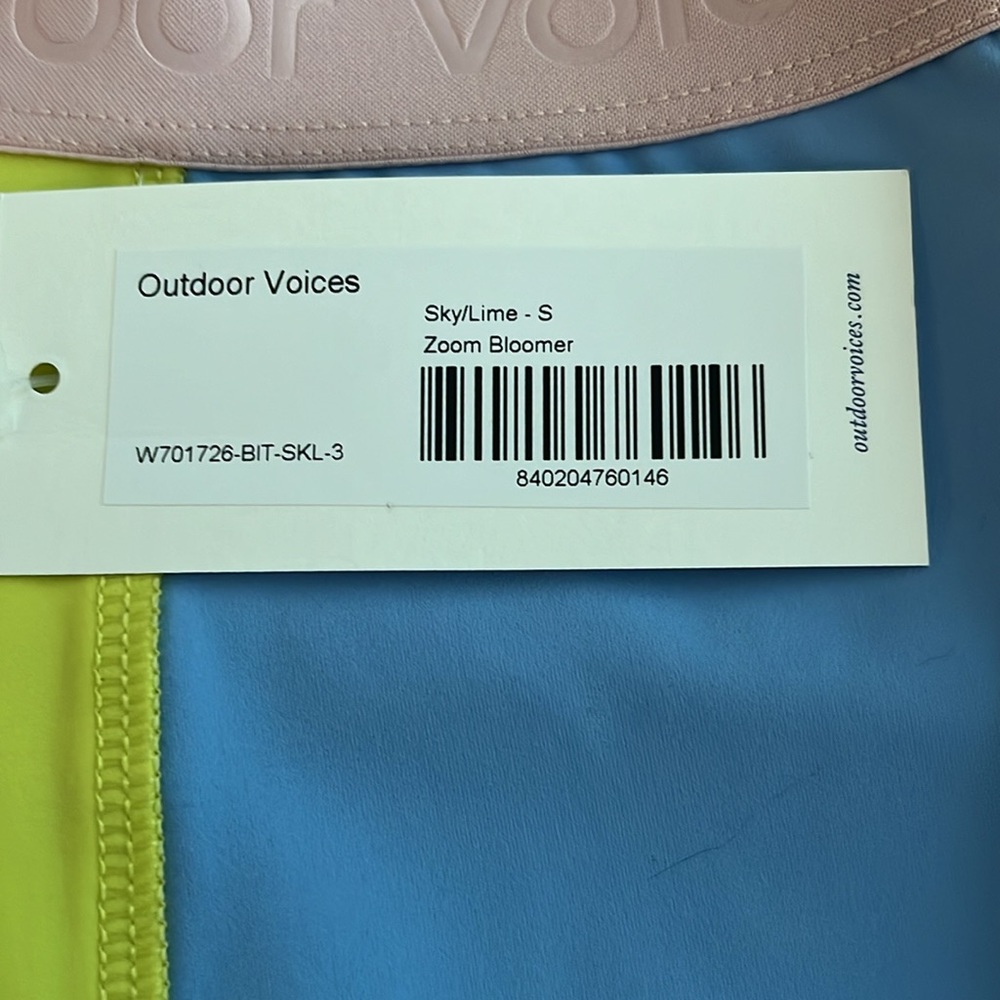 NWT Outdoor Voices small Zoom Bloomer shorts - Picture 6 of 9